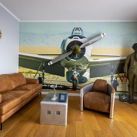 קלוז'-נאפוקה The Aviator Apartment - Jacuzzi & Panoramic View מראה חיצוני תמונה